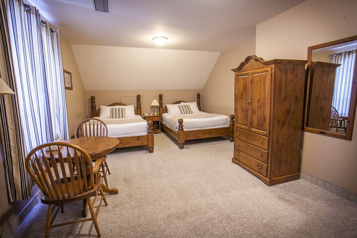 Room 21 of 82