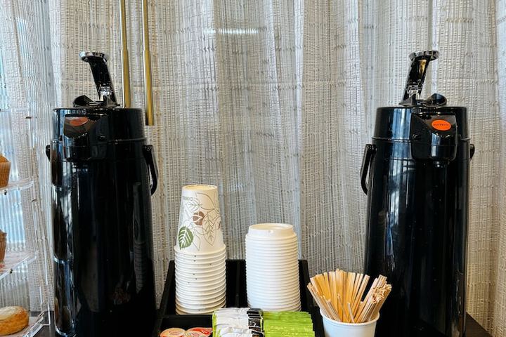 Breakfast/Coffee Service 40 of 43