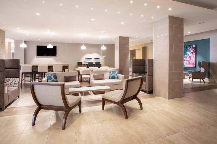 Hotel Interior 10 of 43