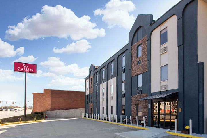 Hotel 3 of 32
