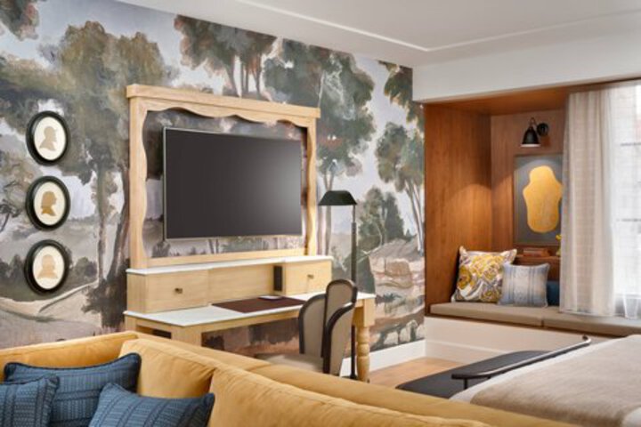 Suite 101 of 200