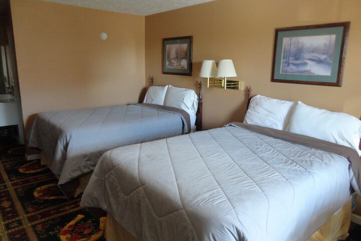Room 15 of 23