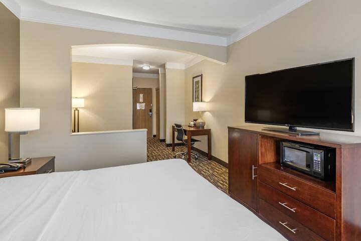 Room 14 of 52