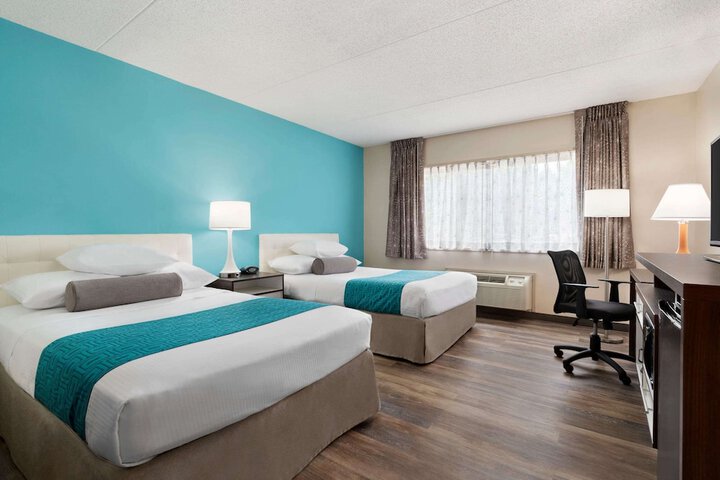Room 15 of 21