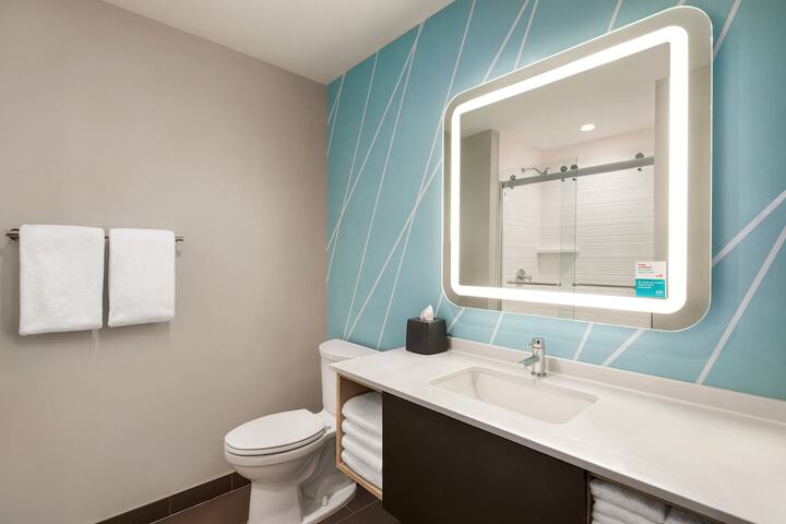 Room 40 of 54