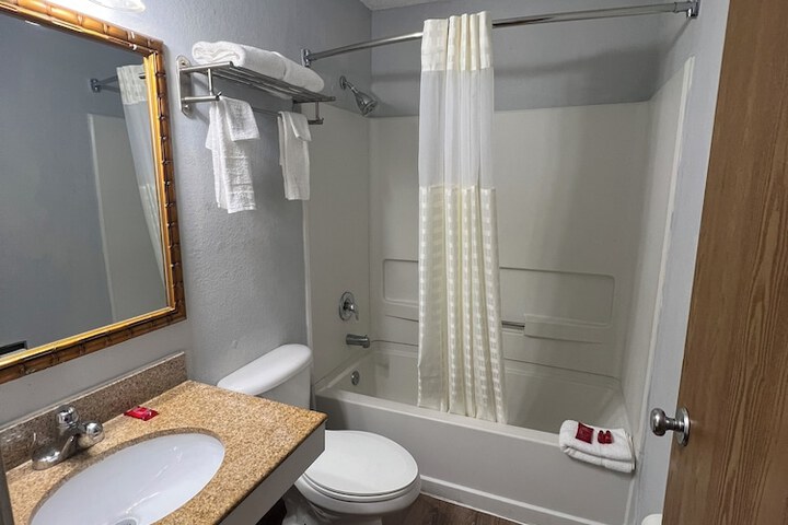 Room 30 of 50