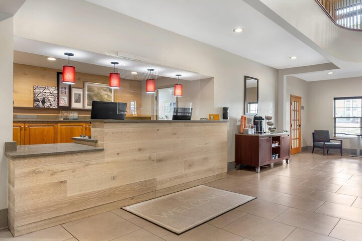 Country Inn & Suites by Radisson Georgetown, KY
