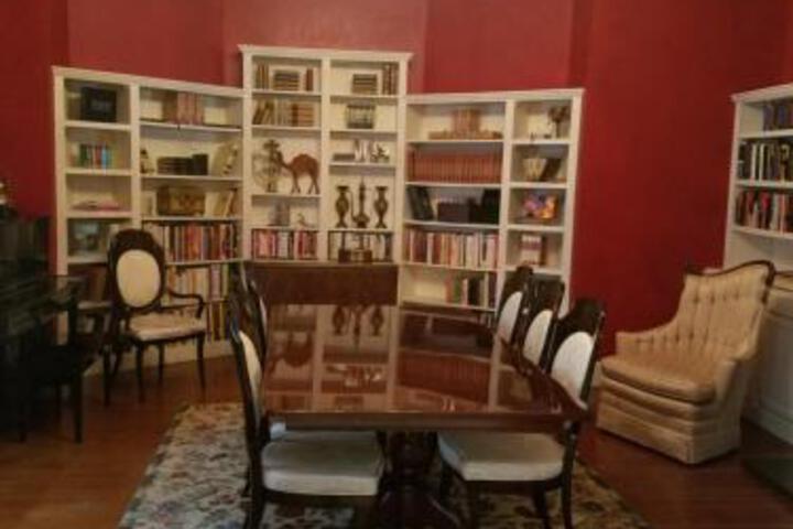 Lions Gate B & B