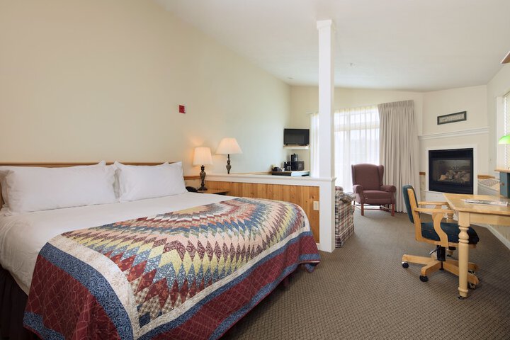 Room 40 of 80