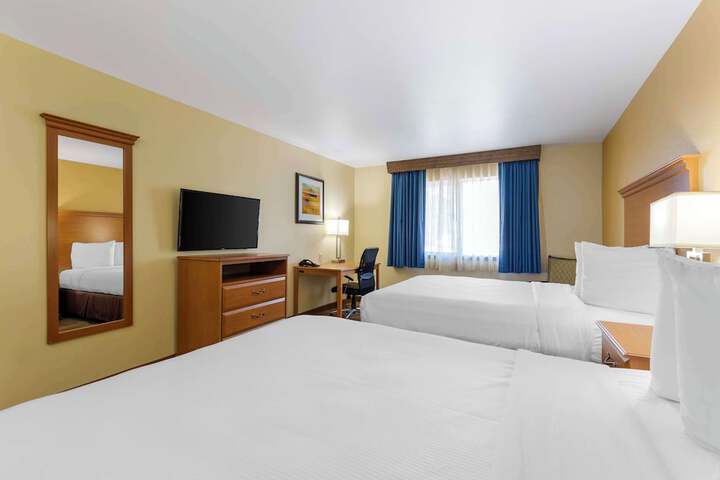 Room 20 of 34
