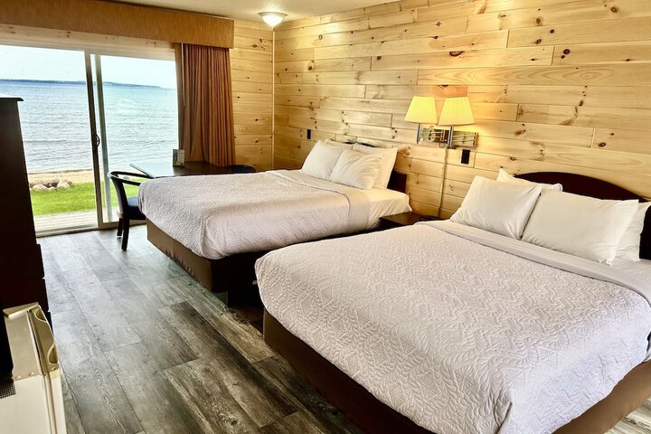 Room 10 of 23