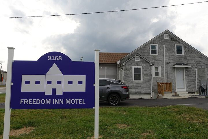 Freedom Inn Motel
