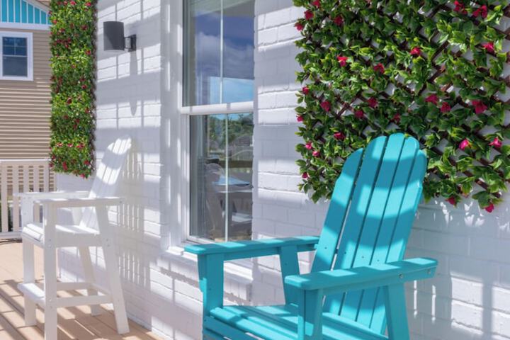 Ocean Sands Beach Boutique Inn - Stay at the Beach