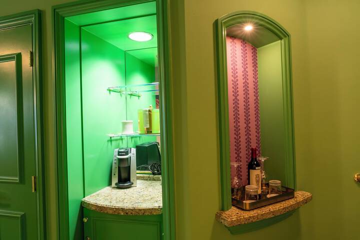 The Carlton Hotel Atascadero – Paso Robles, a Tribute Portfolio Hotel