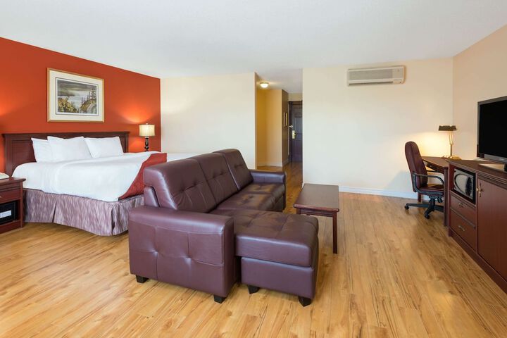 Room 18 of 41