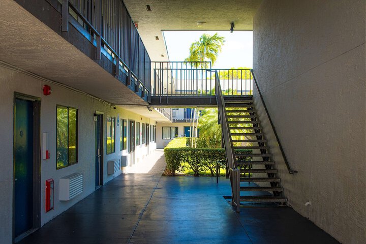 Hotel 2 of 55