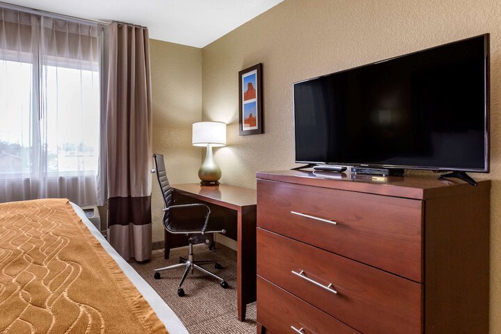 Comfort Inn & Suites Deming
