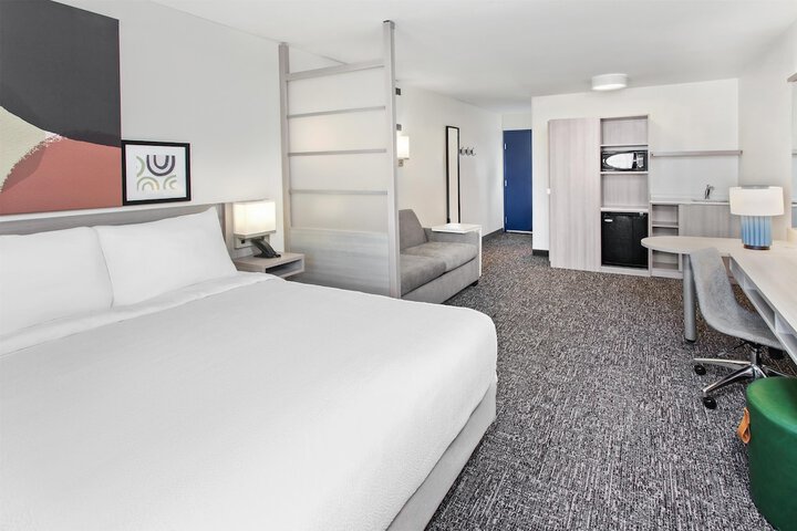 Spark by Hilton Rochester South