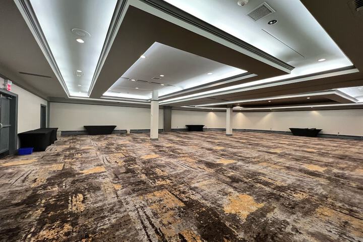 Holiday Inn Toronto Airport East by IHG
