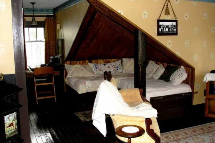 Hotel Interior 26 of 76