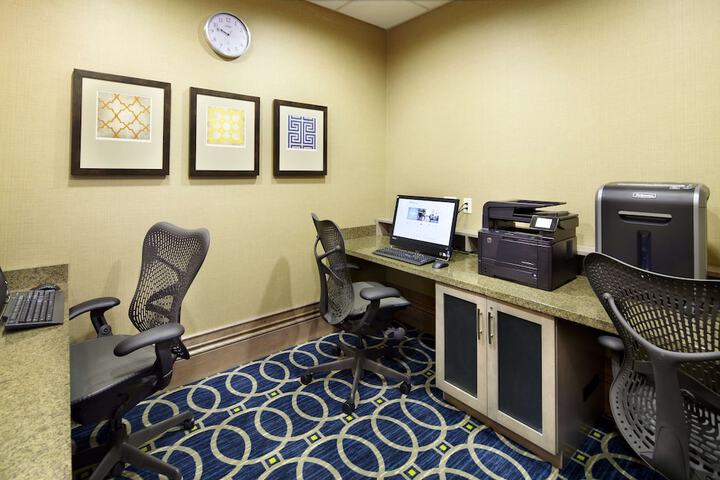 Business Center 28 of 28