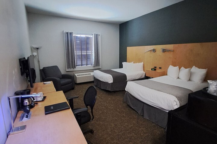 Spark by Hilton Artesia
