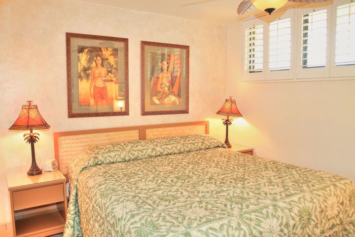 Room 10 of 26