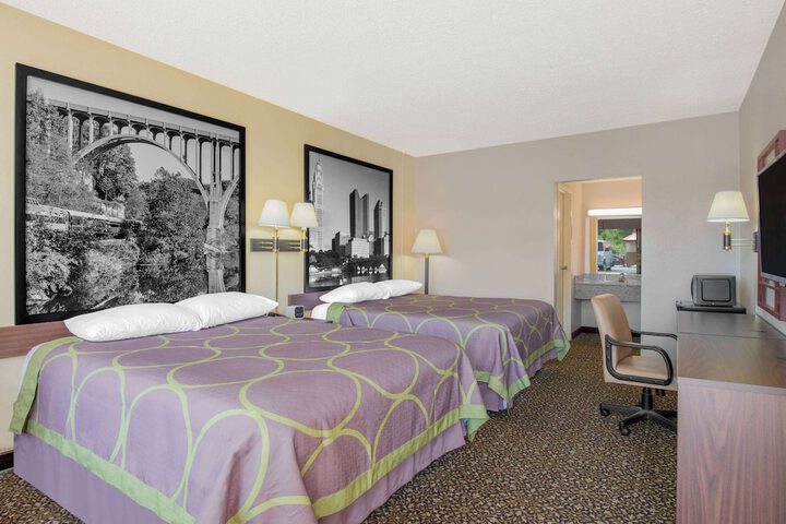 Super 8 by Wyndham Ashland