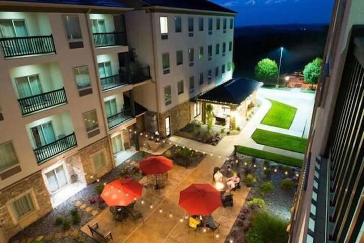 Terrace/Patio 57 of 65