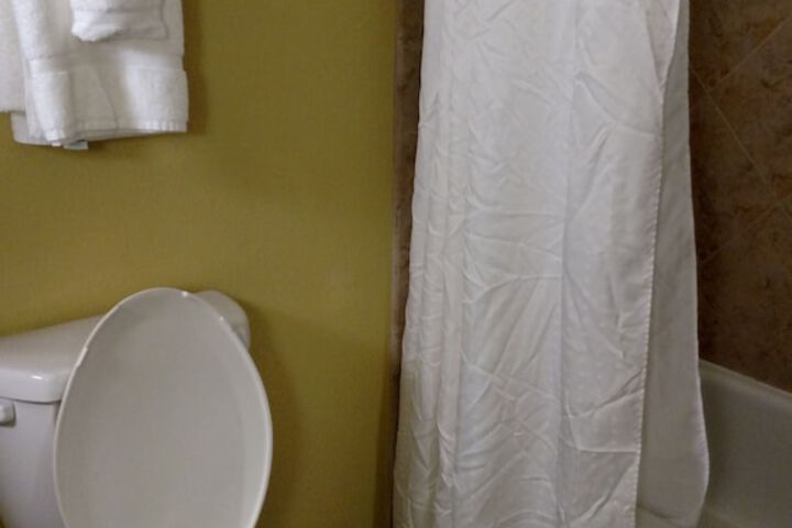 Holiday Inn Express Hotel & Suites PERRY by IHG