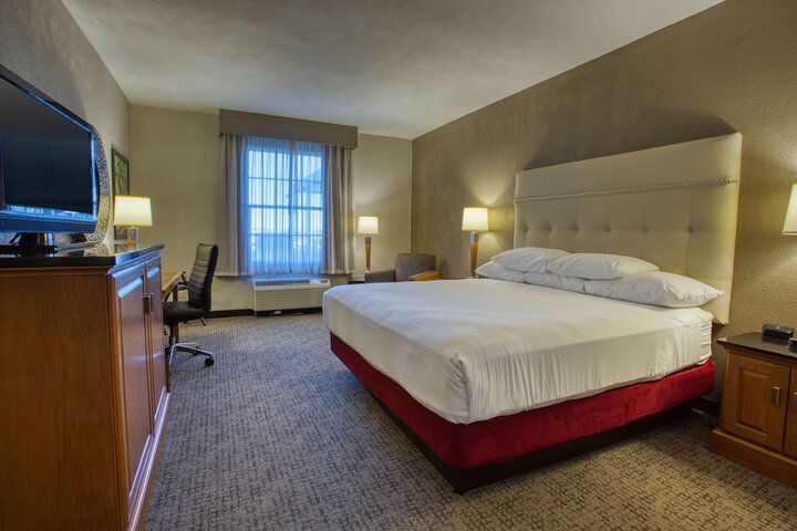 Room 50 of 92
