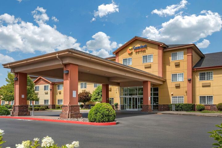 Hotel 2 of 52