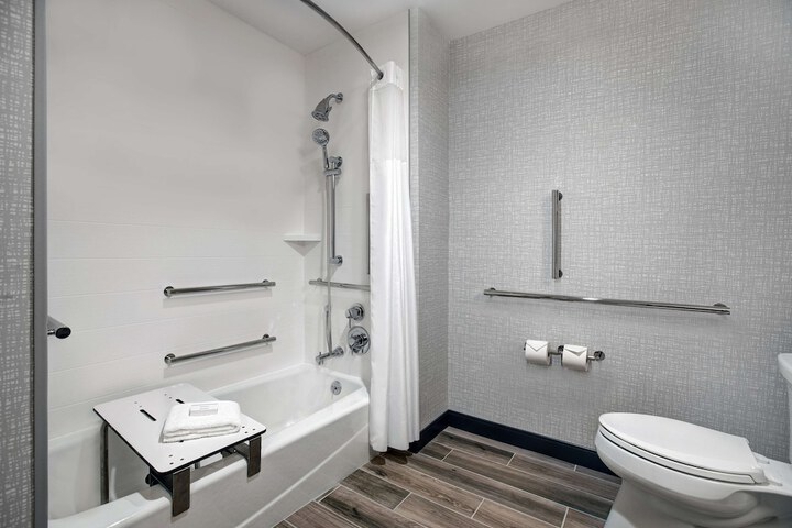 Hampton Inn & Suites Farmers Branch Dallas