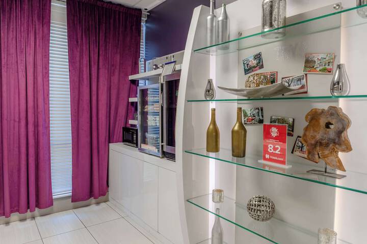 TRYP by Wyndham Savannah Downtown / Historic District