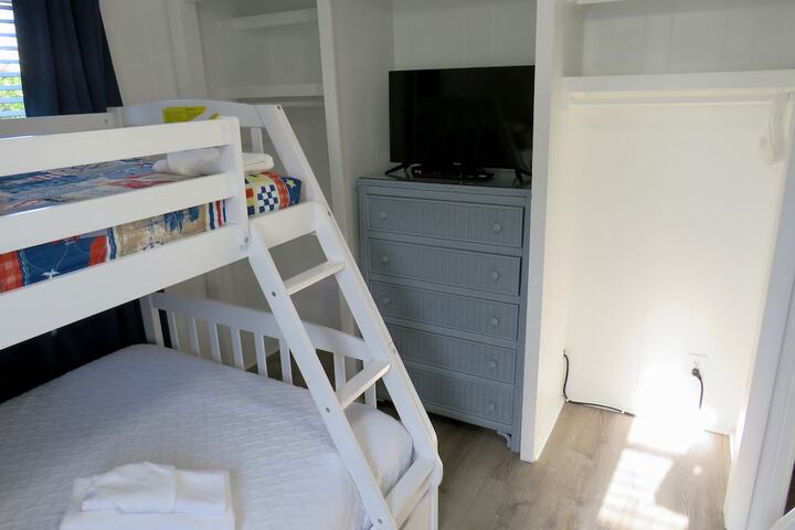 Room 40 of 104