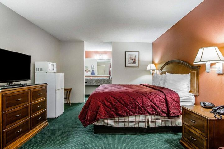 Room 19 of 25