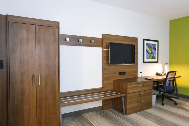 Room 51 of 72