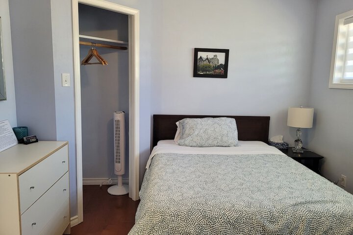 Room 90 of 123