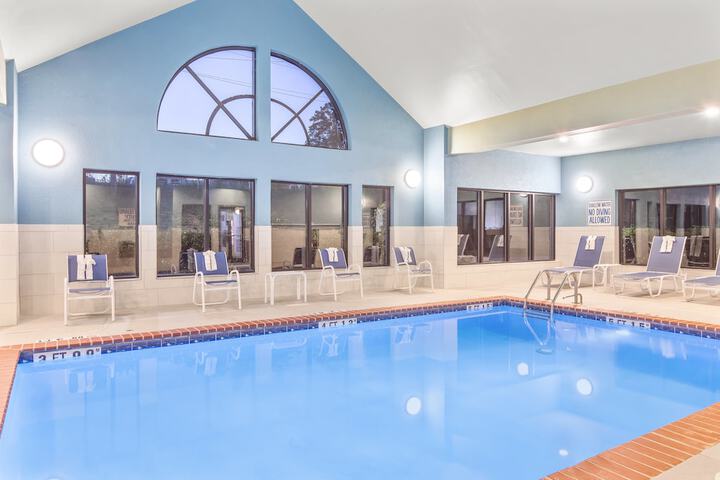 Pool 5 of 40