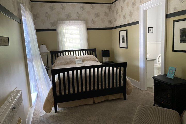 Room 51 of 65
