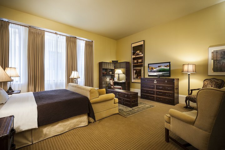 Room 50 of 72