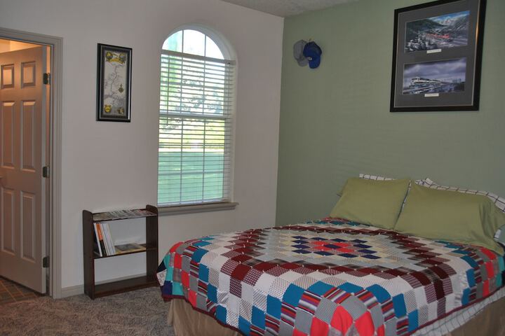 Room 52 of 97