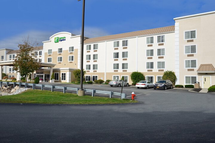 Hotel 6 of 50