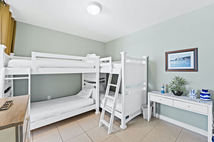 Room 151 of 954