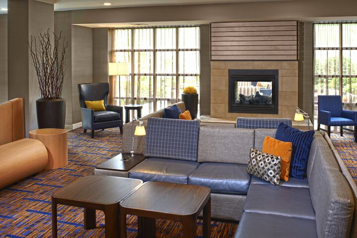 Hotel Interior 6 of 33