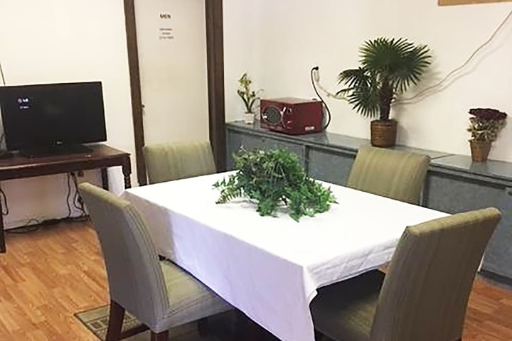 Dining 19 of 19
