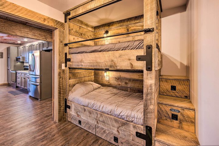timberland Estates Cabin: Close to Trails!