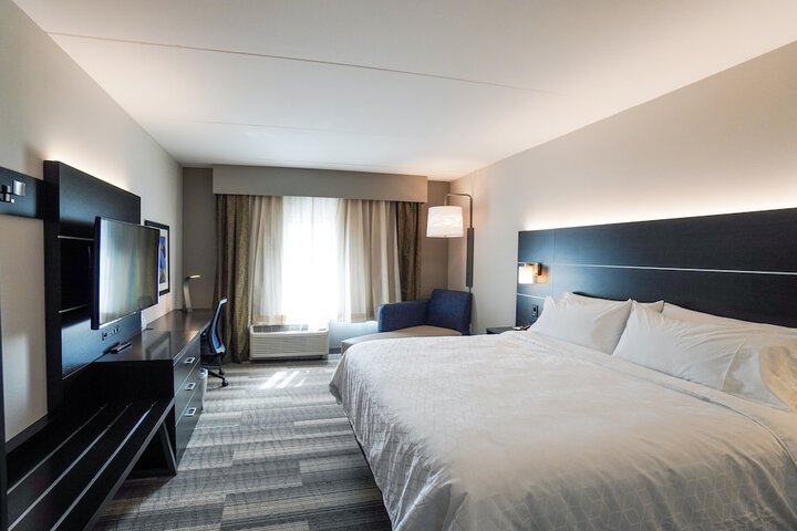 Room 54 of 87