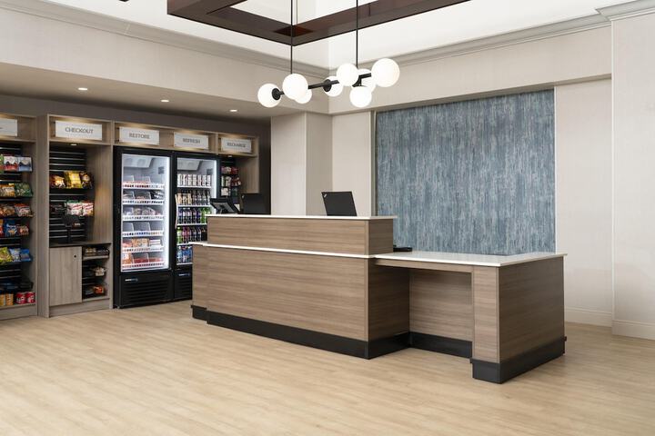 Hyatt Select Richmond / Chester