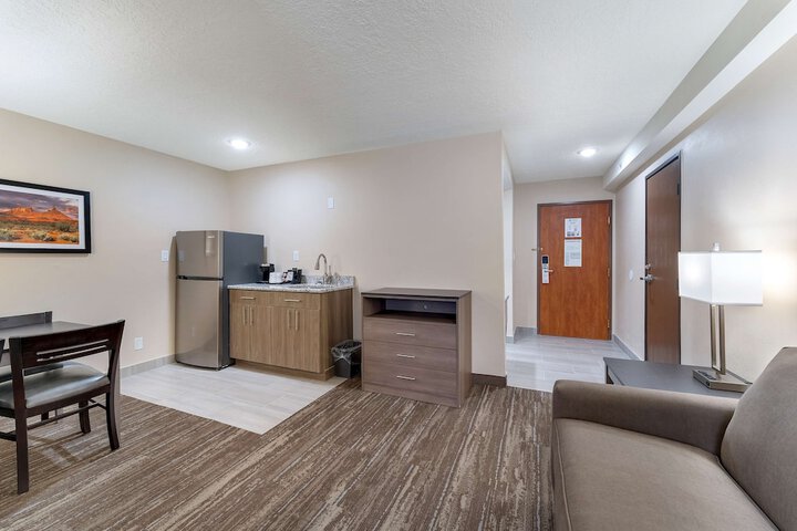 Room 20 of 53
